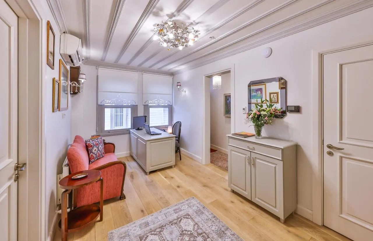 9 Doors Hotel Istanboel